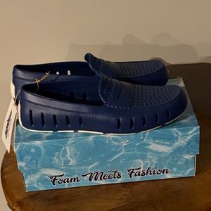 Stylish Blue Men's Slip-On Loafers